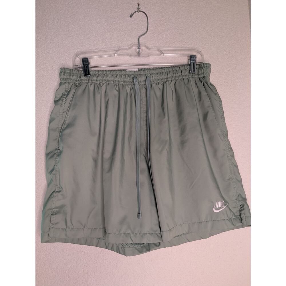Nike Women Sage Green Woven Running Shorts Mesh Lined L